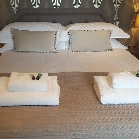 Il Giardino Apartment Harrogate